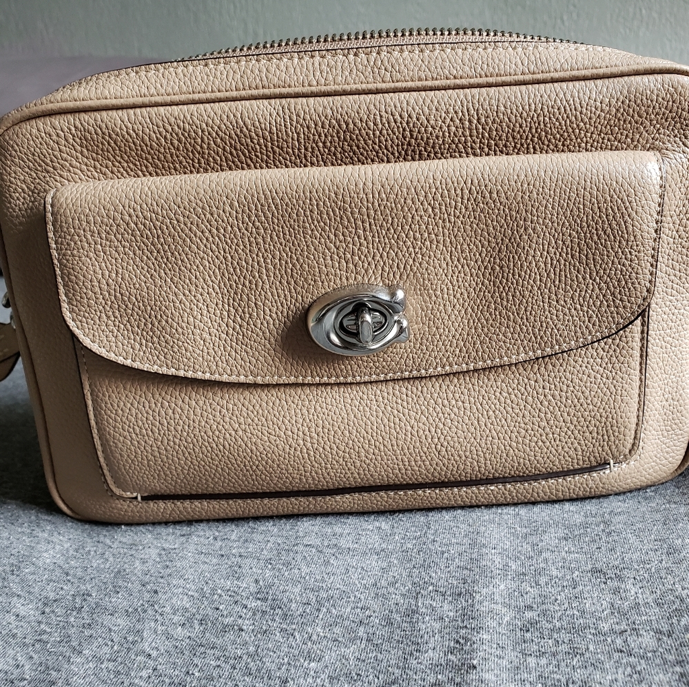COPY - Camera coach bag shoes not include